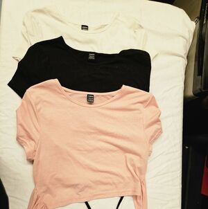SHEIN Basics Crew Neck Crop Top Trio. Pink, Black, White. Size Medium